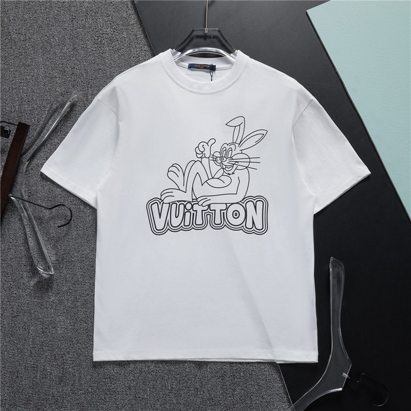 Louis Vuitton Men's T-shirts 1689